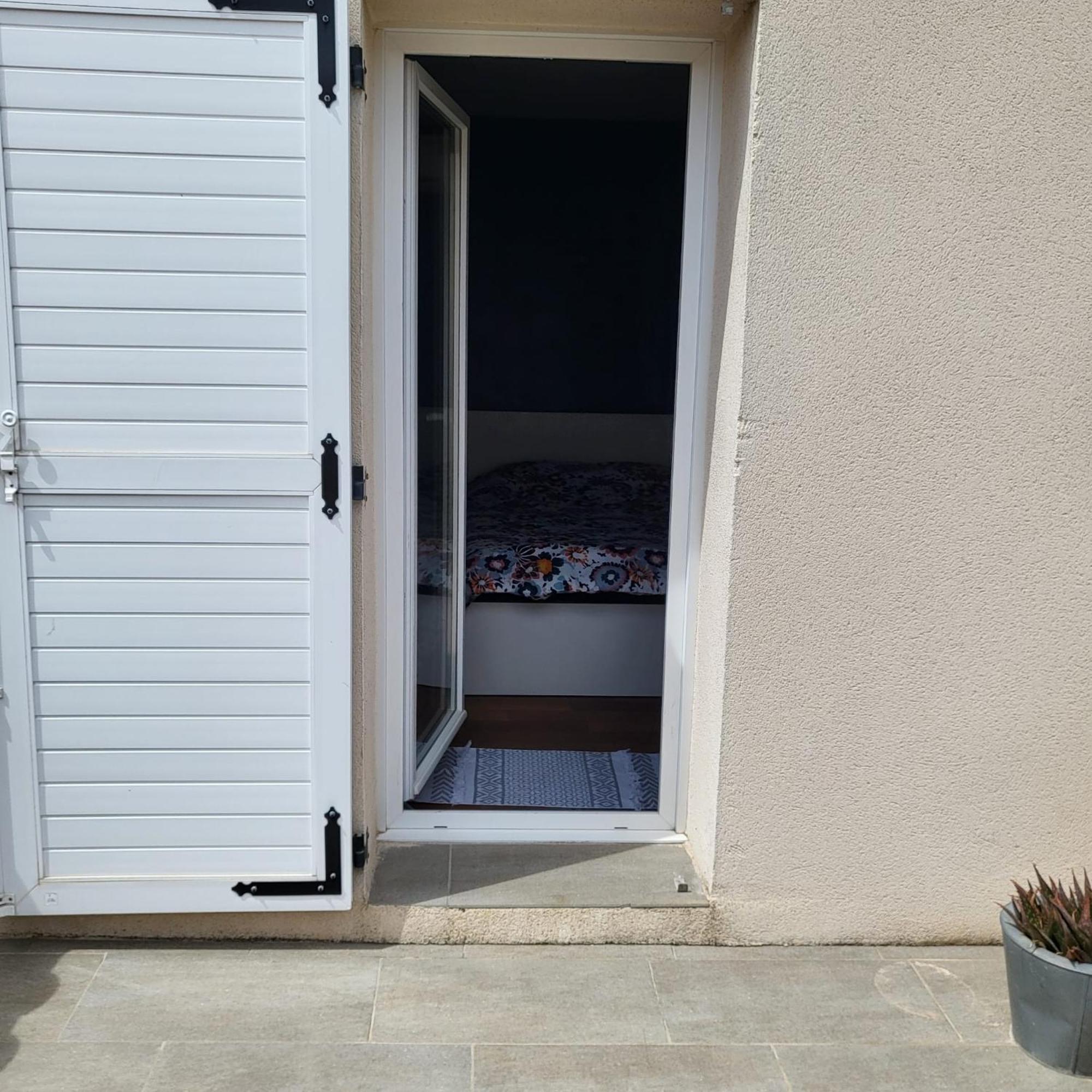 Maison 6 Personnes 3 Chambres Aeroport-Plages Маринян Екстериор снимка